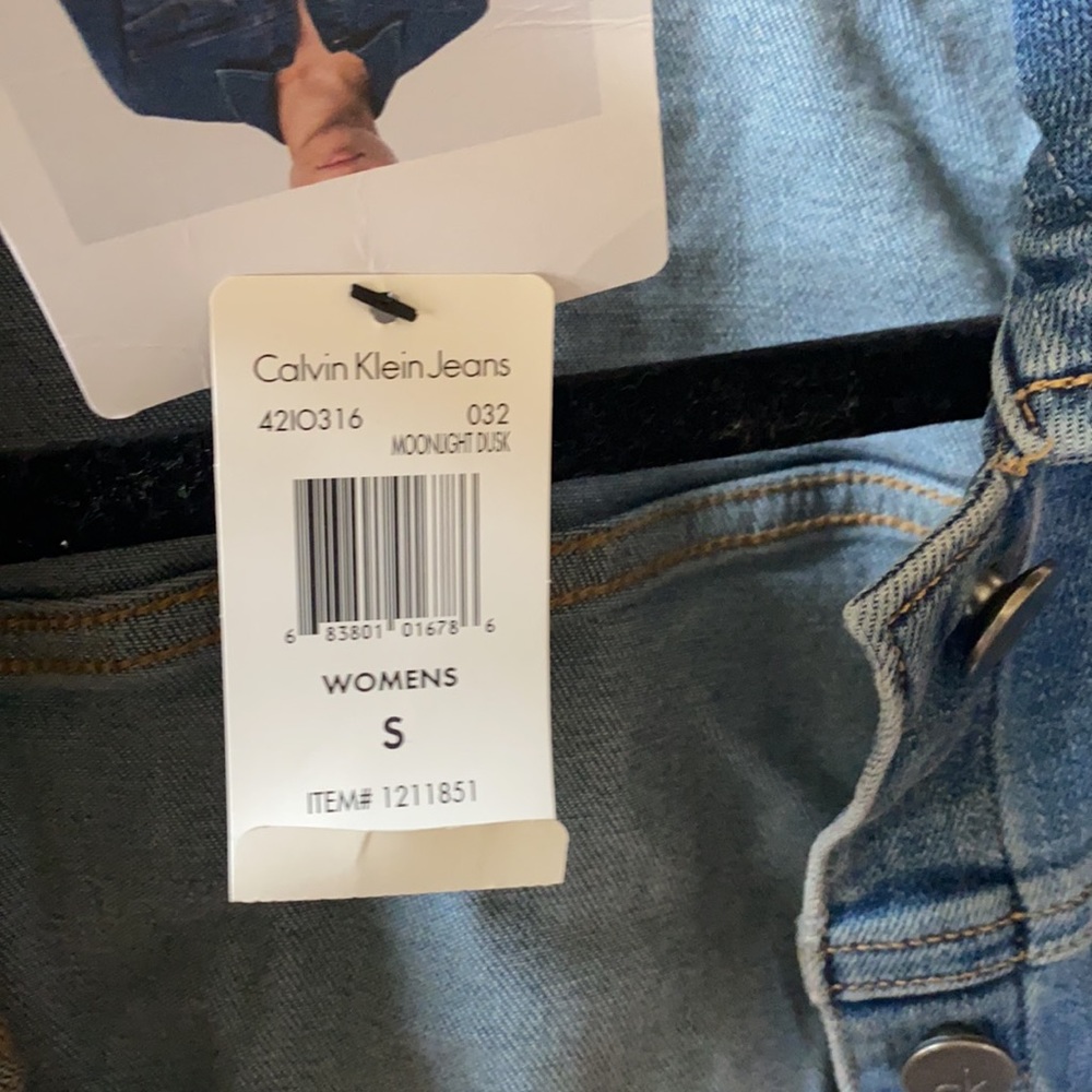 Calvin Klein Jeans Jean Jacket NWT - Picture 4 of 7